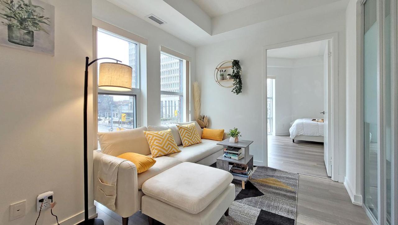 Lovely 3 Bedrooms In University Of Toronto Exterior foto